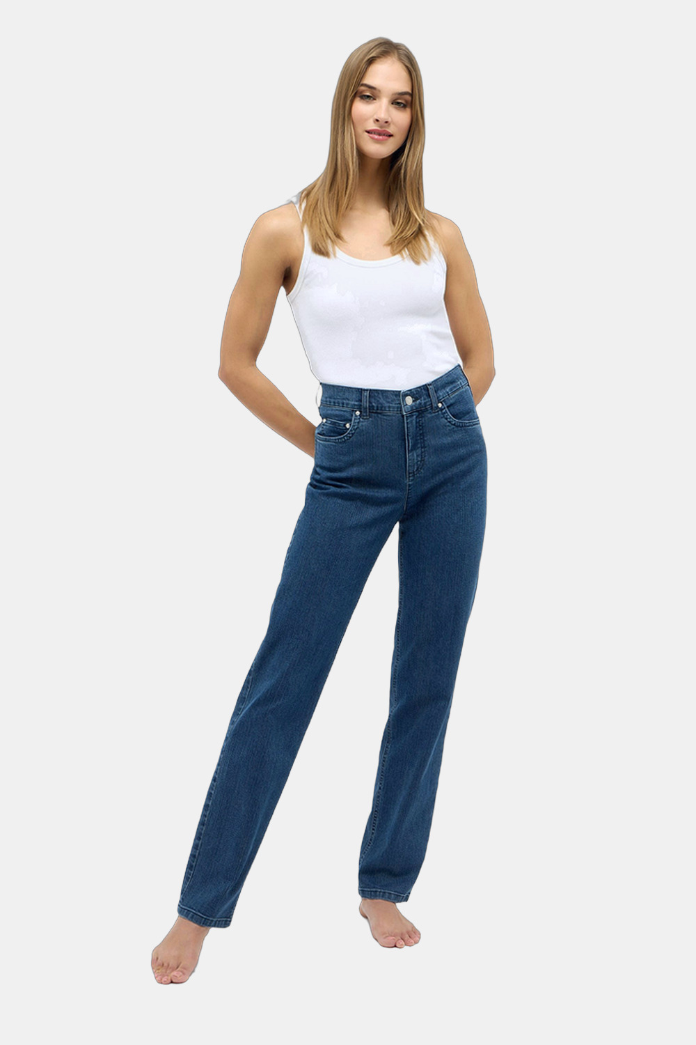 Verschiedene Damen Hosen mit unterschiedlichen Passformen und Materialien für Alltag und Büro